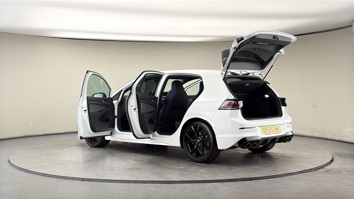 More views of Volkswagen Golf