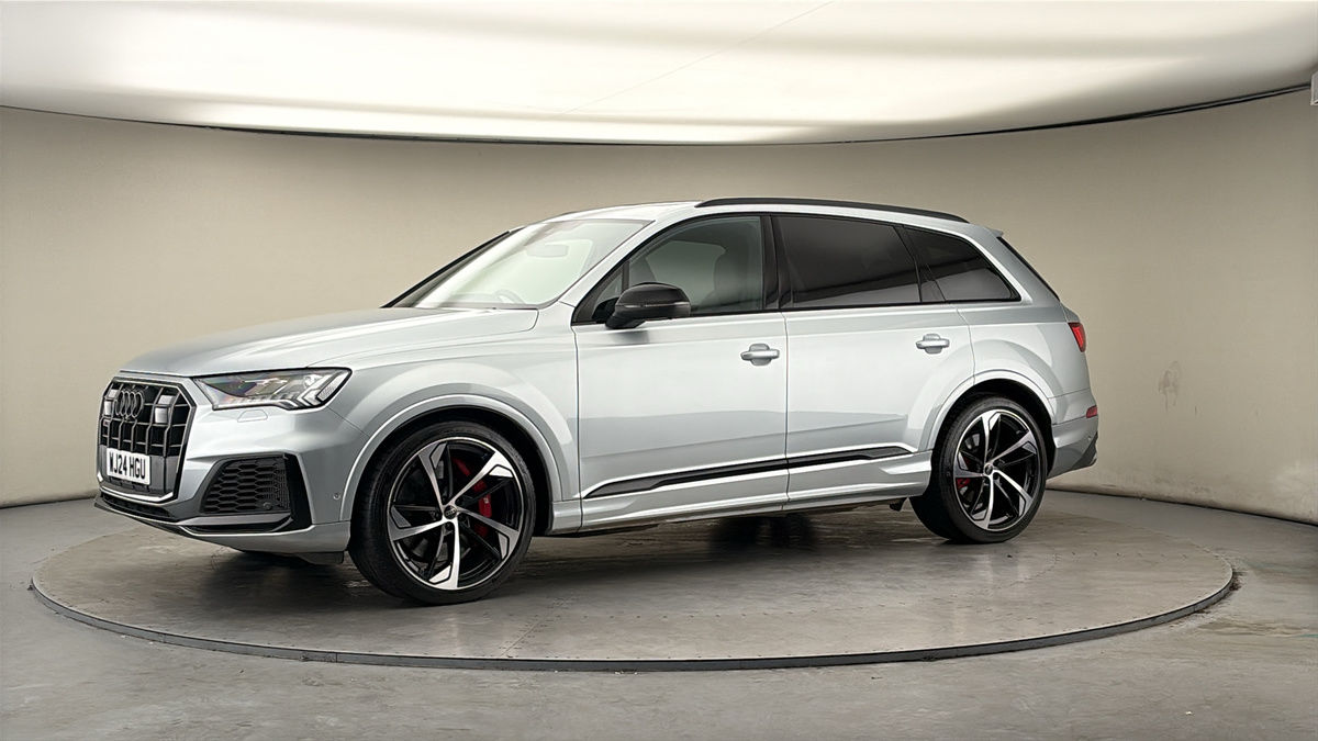 More views of Audi SQ7