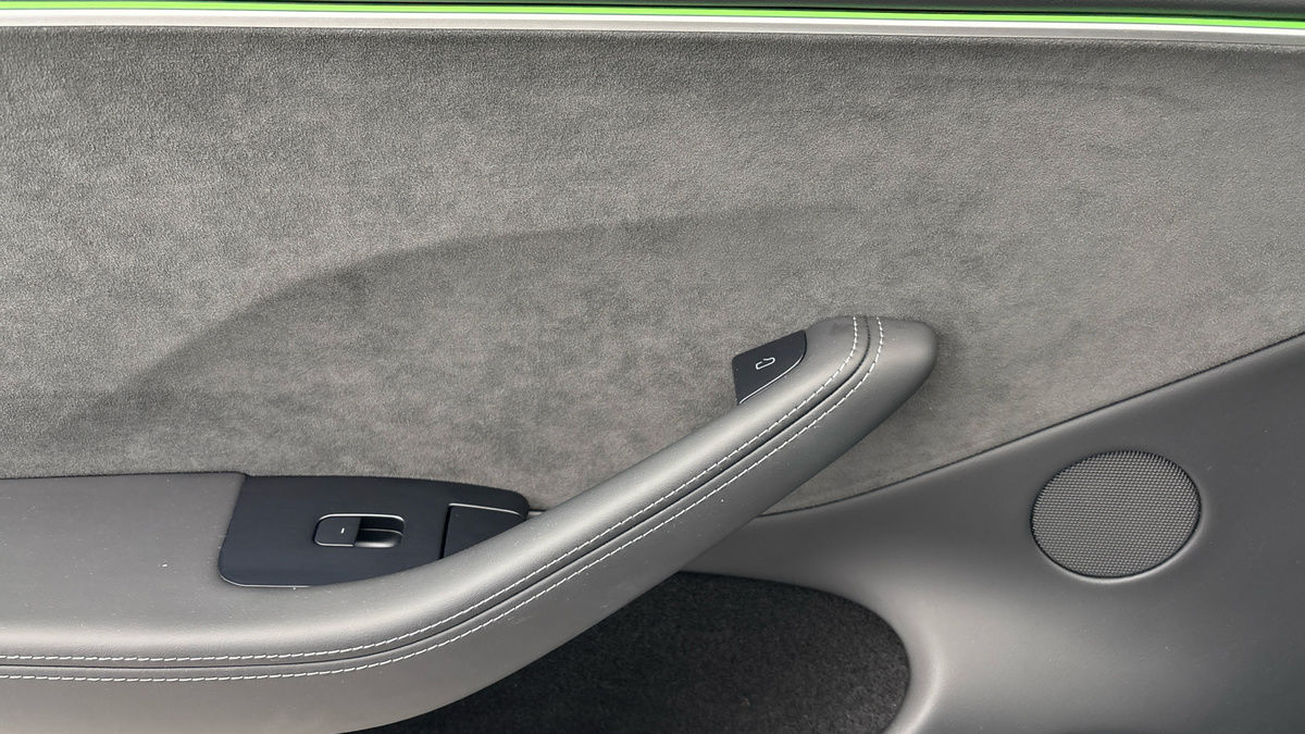 Tesla Model 3 Image 19