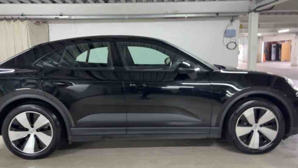 More views of Porsche Macan