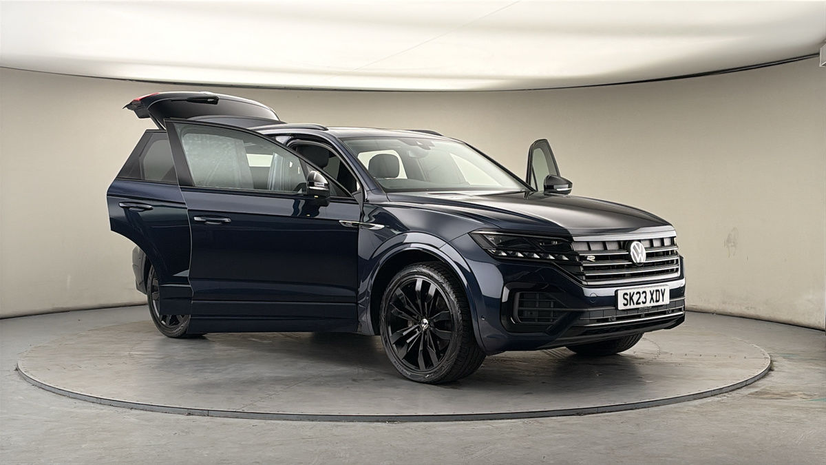 More views of Volkswagen Touareg