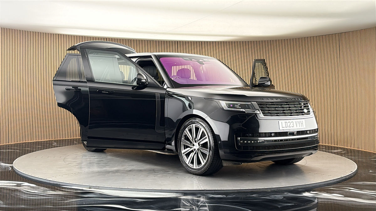 More views of Land Rover Range Rover
