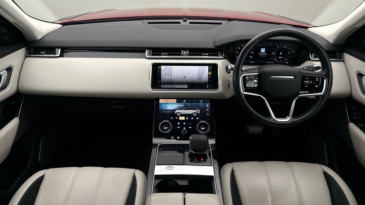 Land Rover Range Rover Velar Image 12