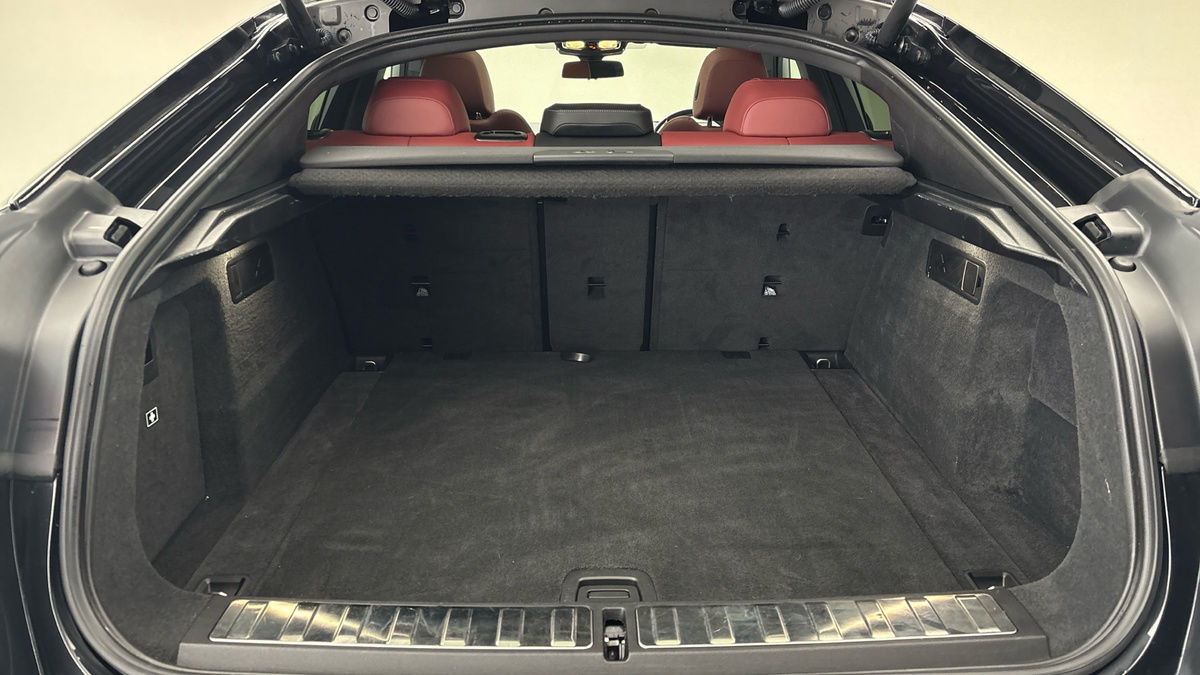 BMW X6 Image 11