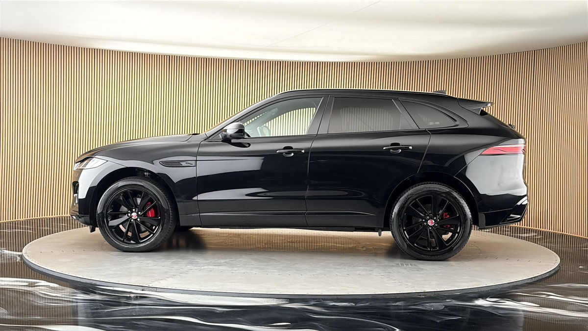 More views of Jaguar F-PACE