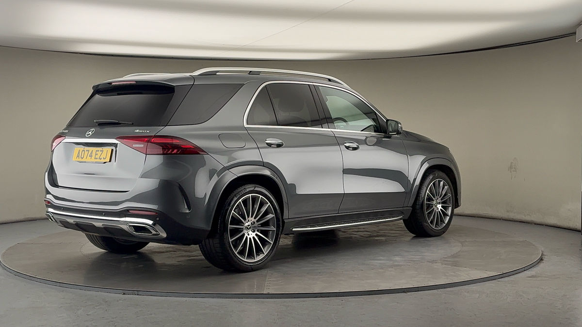 Mercedes-Benz GLE Image 21