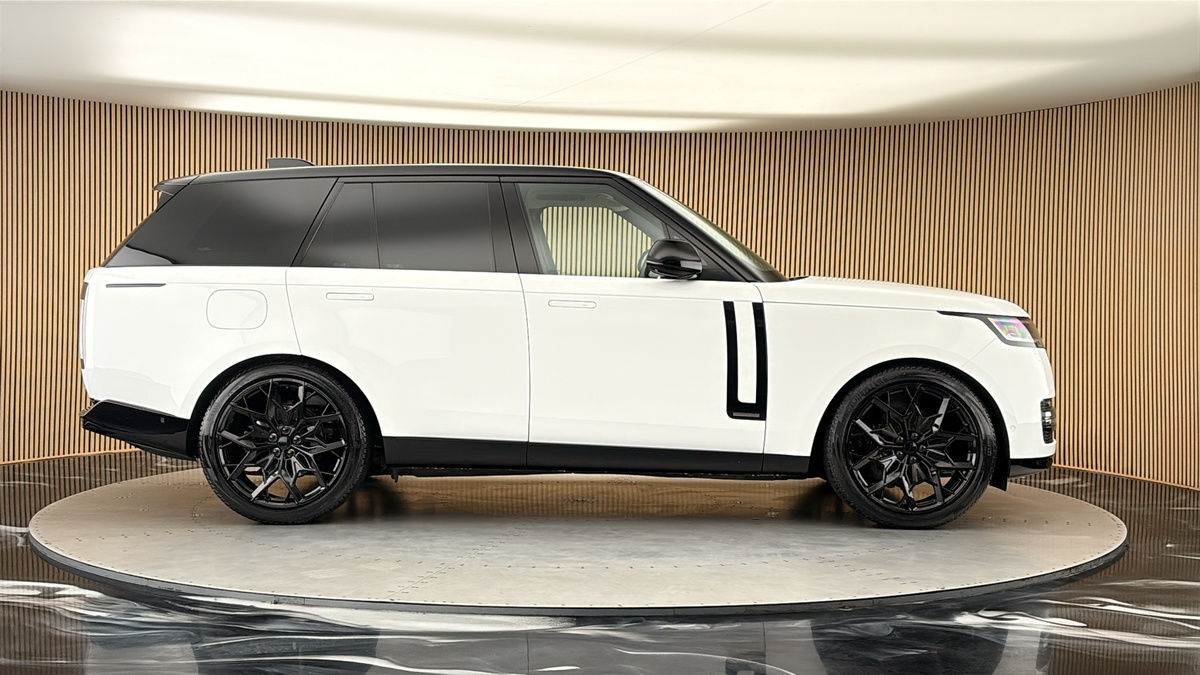Land Rover Range Rover Image 16