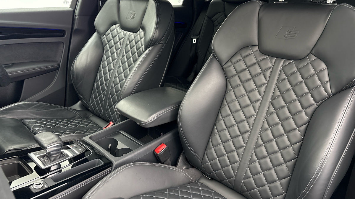 Audi Q5 Image 7