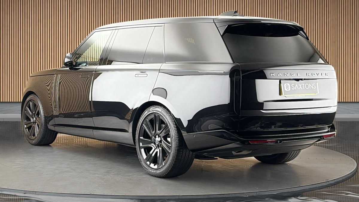 Land Rover Range Rover Image 2