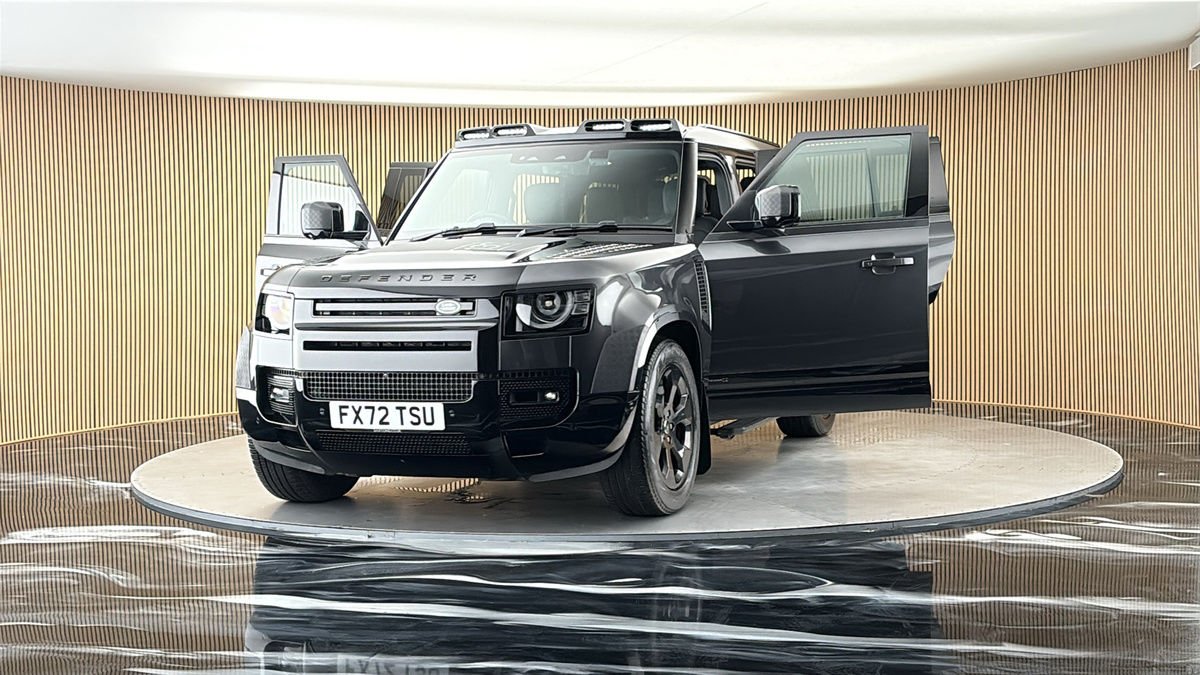 More views of Land Rover Defender 130