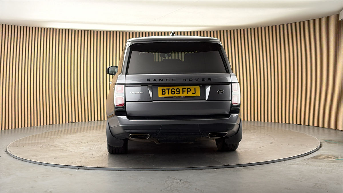 More views of Land Rover Range Rover