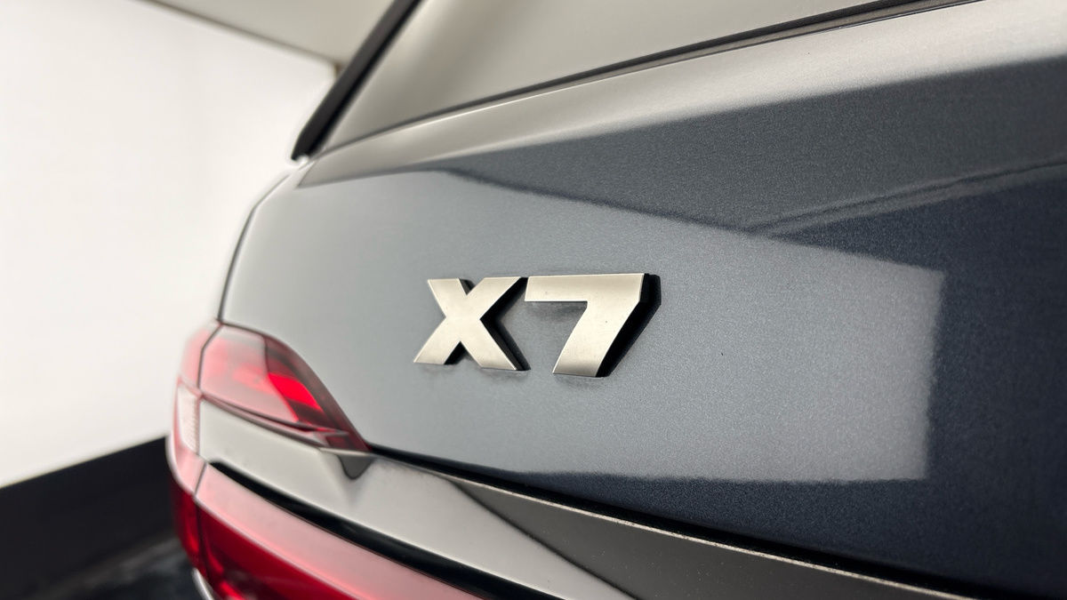 BMW X7 Image 42