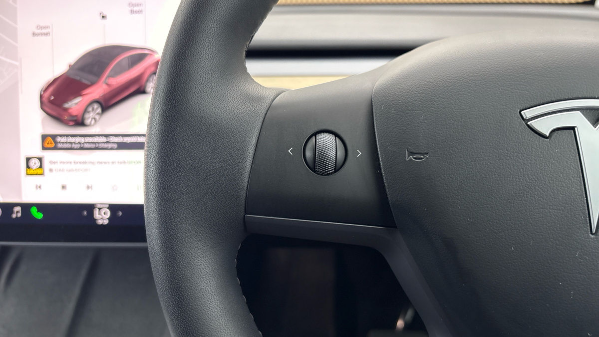 Tesla Model Y Image 13
