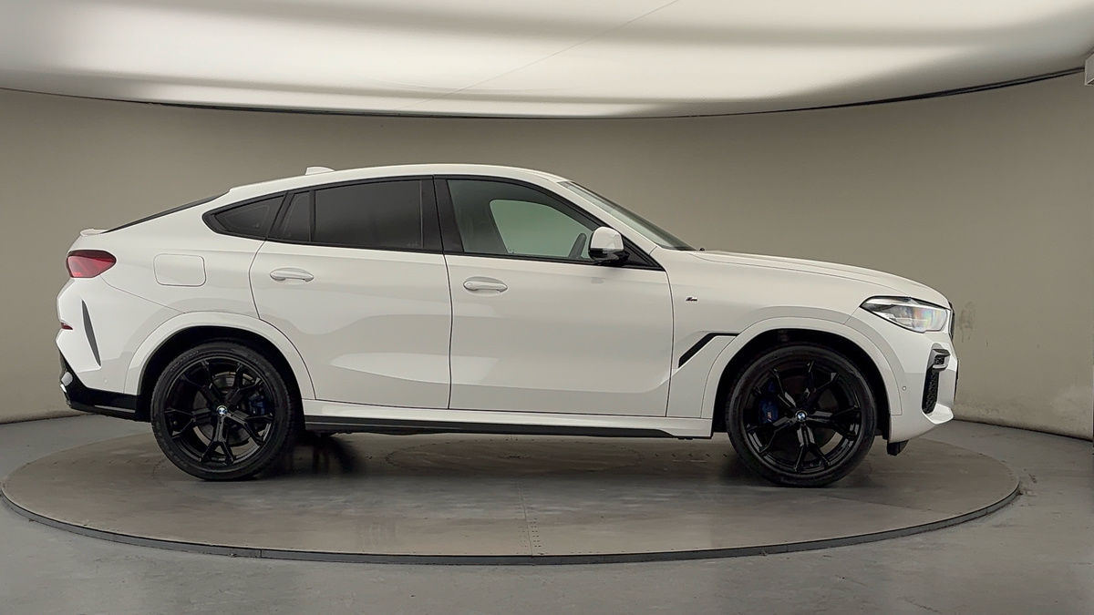 More views of BMW X6