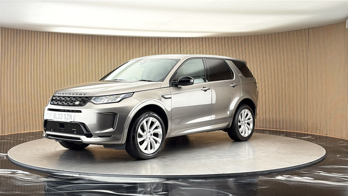 Land Rover Discovery Sport Image 20