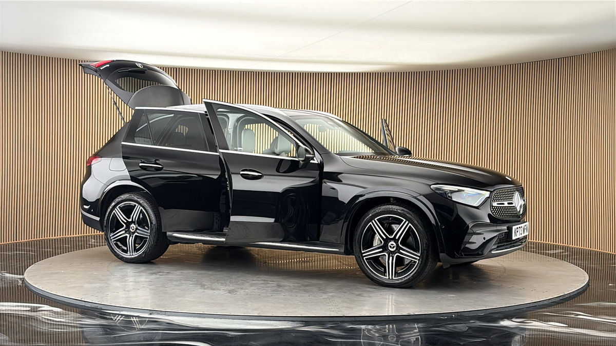 More views of Mercedes-Benz GLC