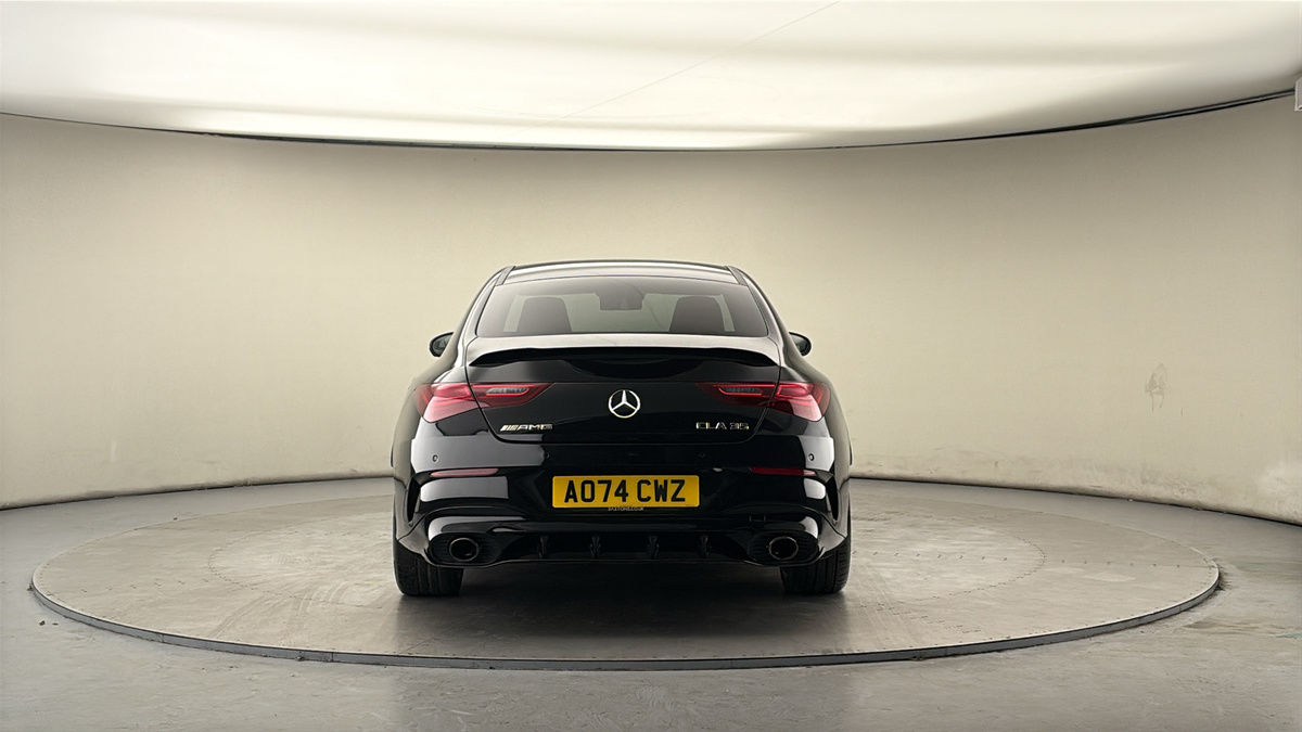 Mercedes-Benz CLA Image 4