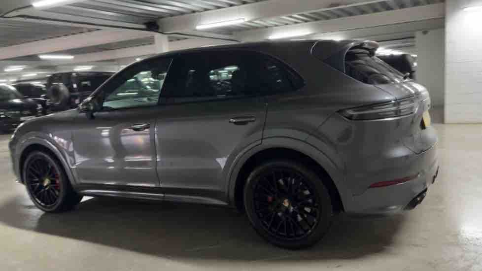 More views of Porsche Cayenne