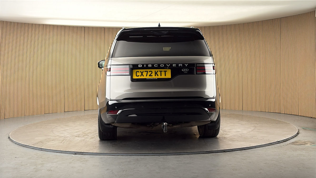 More views of Land Rover Discovery