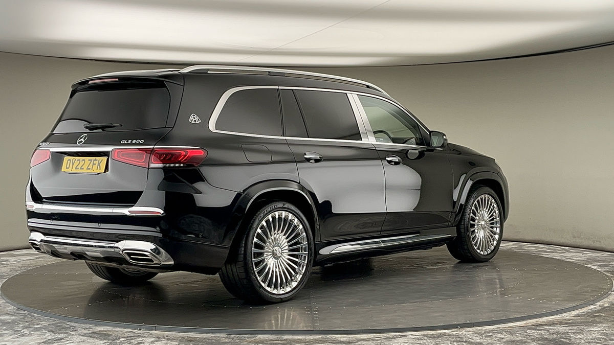 Mercedes-Benz Maybach GLS Image 21