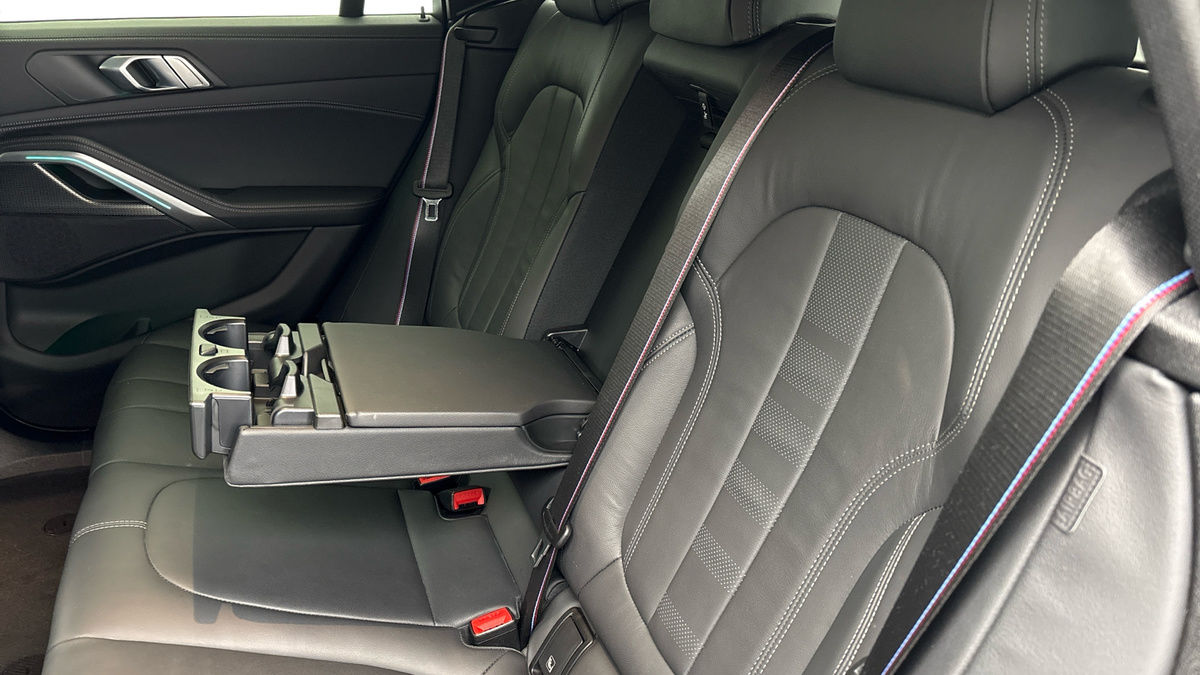 BMW X6 Image 9