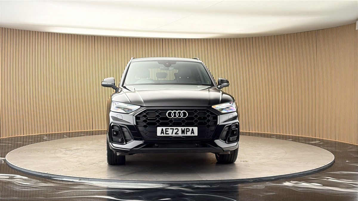 More views of Audi Q5