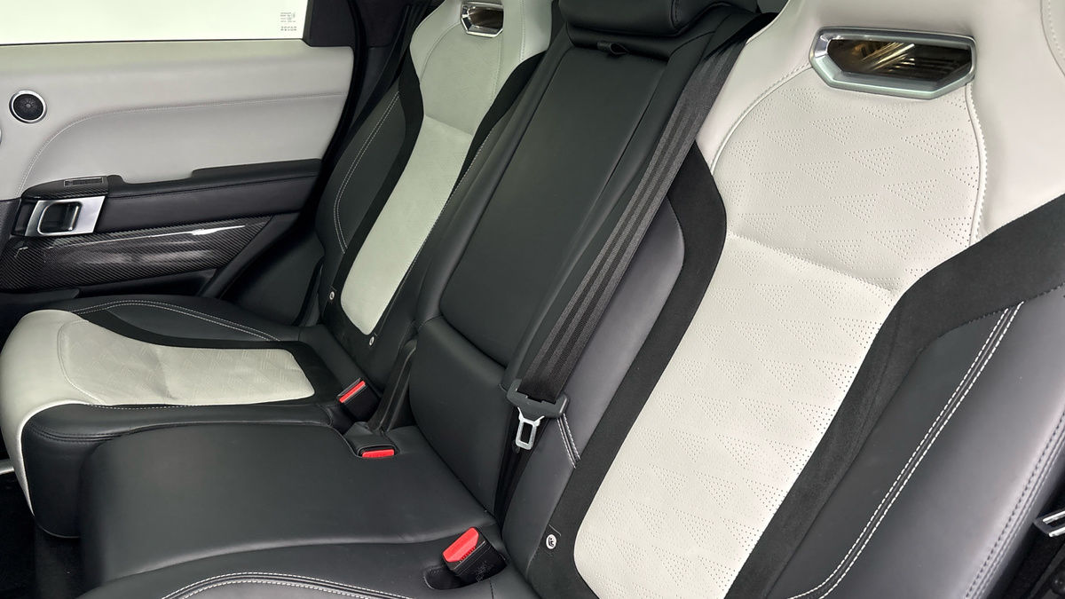 Land Rover Range Rover Sport Image 8