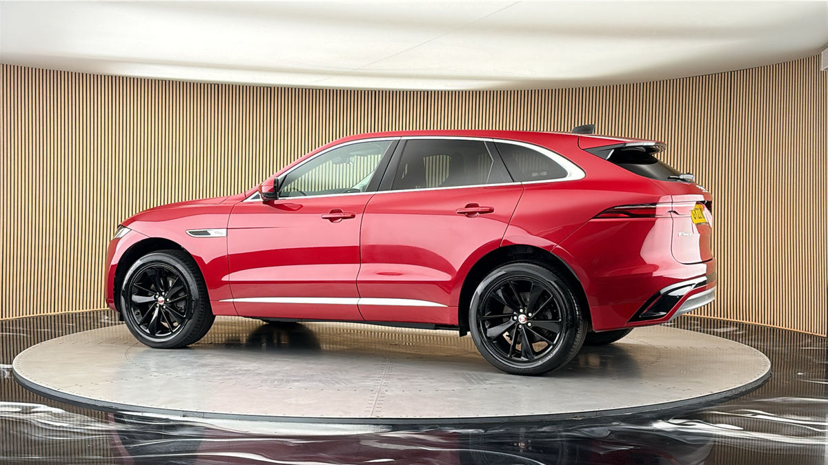 More views of Jaguar F-PACE