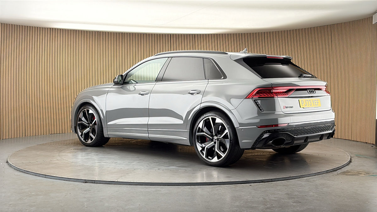 More views of Audi RSQ8