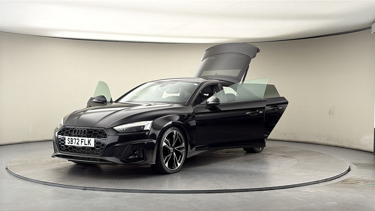 More views of Audi A5