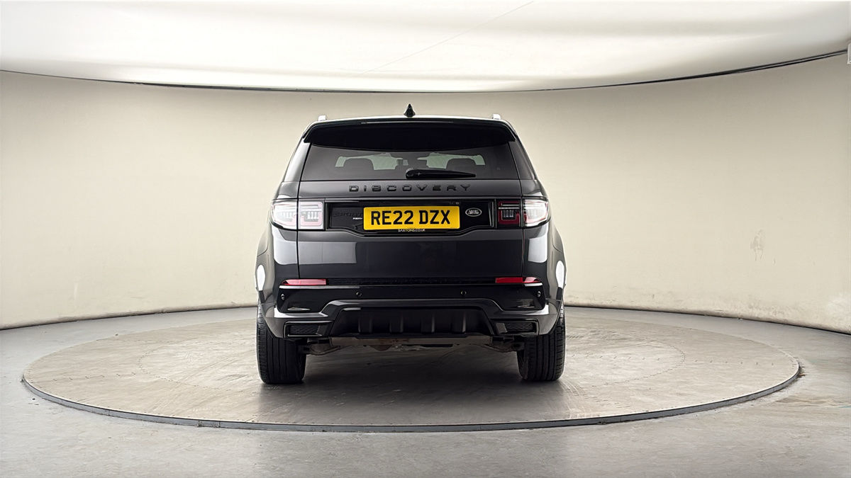 Land Rover Discovery Sport Image 4