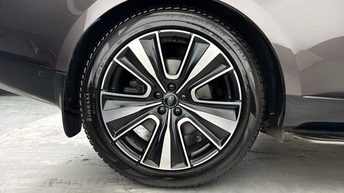 Land Rover Range Rover Image 10