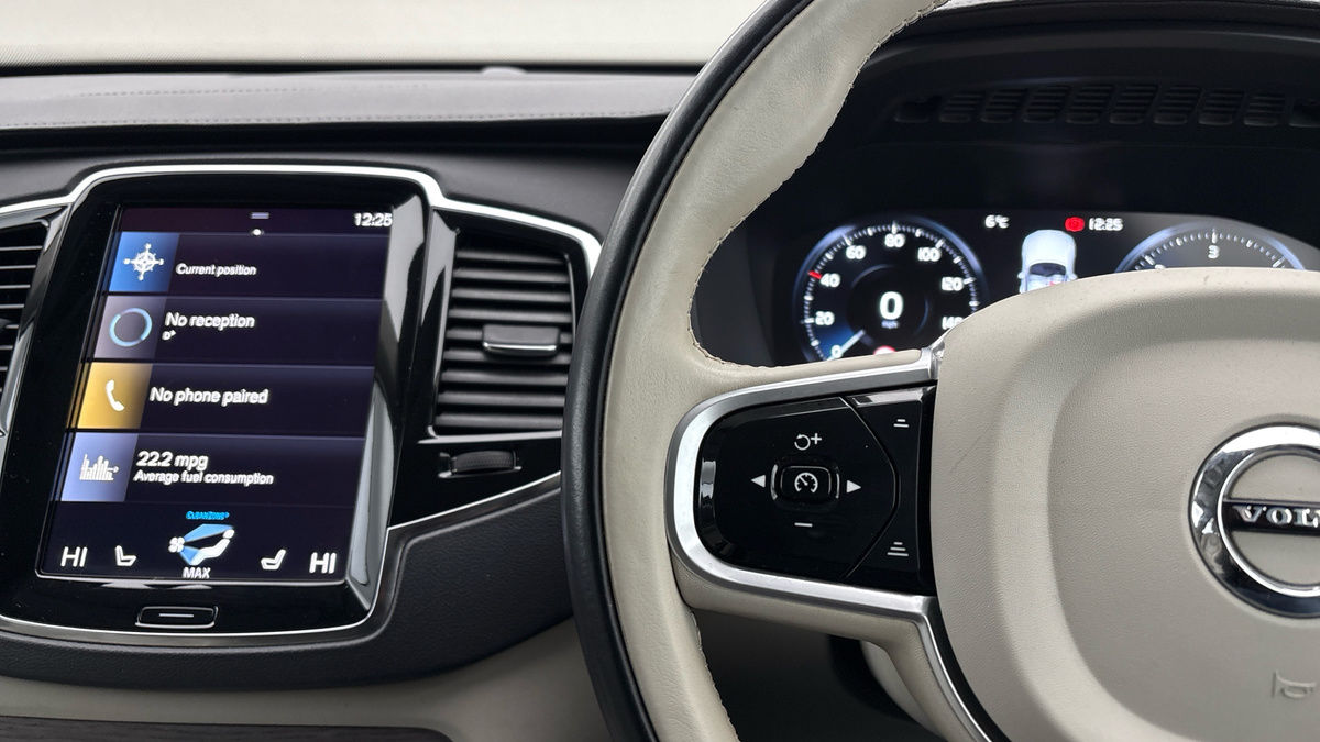 Volvo XC90 Image 13