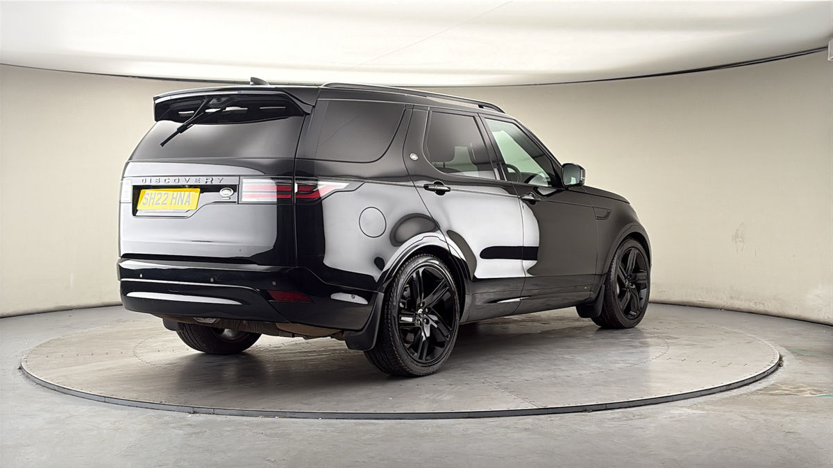 More views of Land Rover Discovery