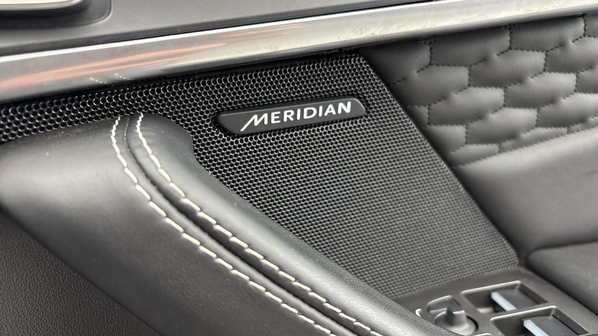 Jaguar F-Type Image 6