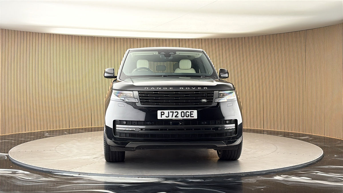 More views of Land Rover Range Rover