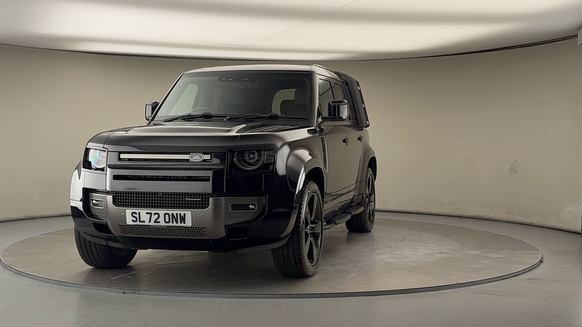 More views of Land Rover Defender 110