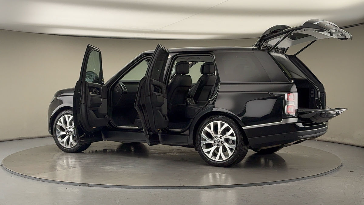 More views of Land Rover Range Rover