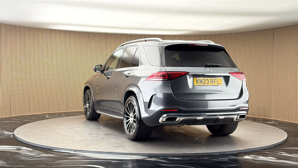 More views of Mercedes-Benz GLE