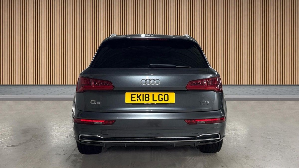 Audi Q5 Image 4
