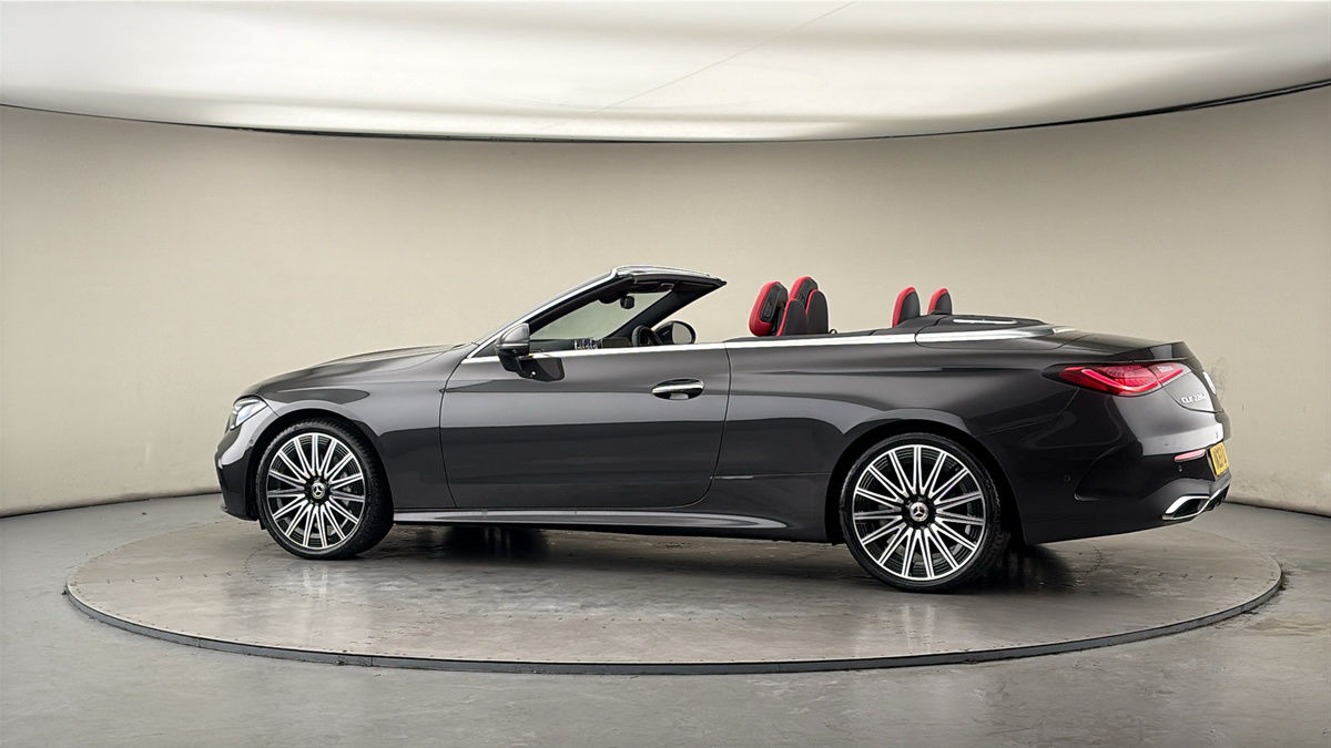 More views of Mercedes-Benz CLE