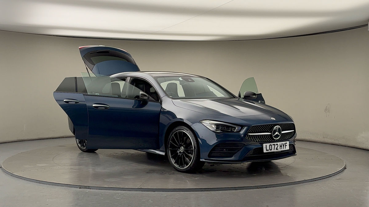 More views of Mercedes-Benz CLA
