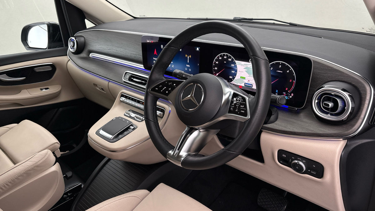 Mercedes-Benz V Class Image 5