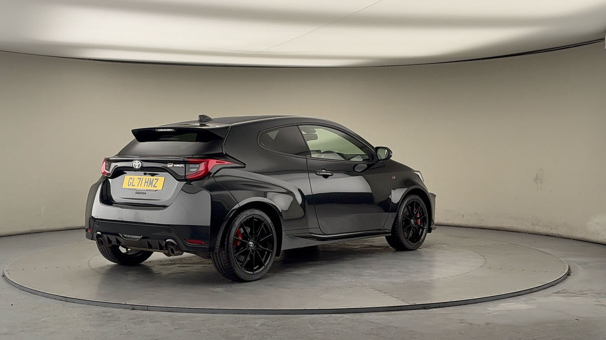 Toyota Yaris Image 21