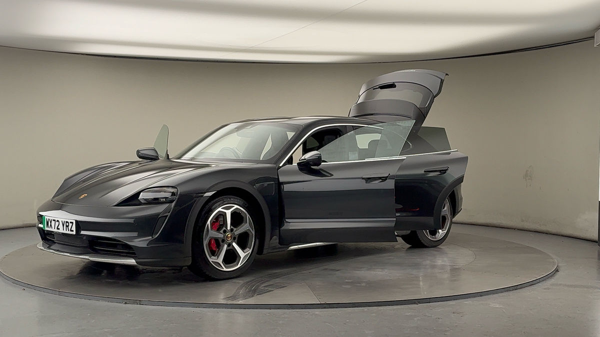 Porsche Taycan Image 23