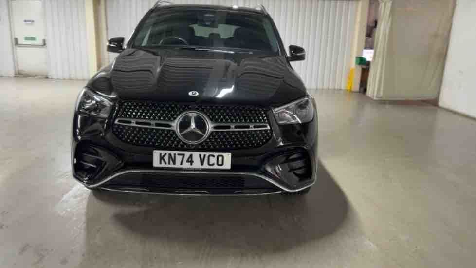 More views of Mercedes-Benz GLE