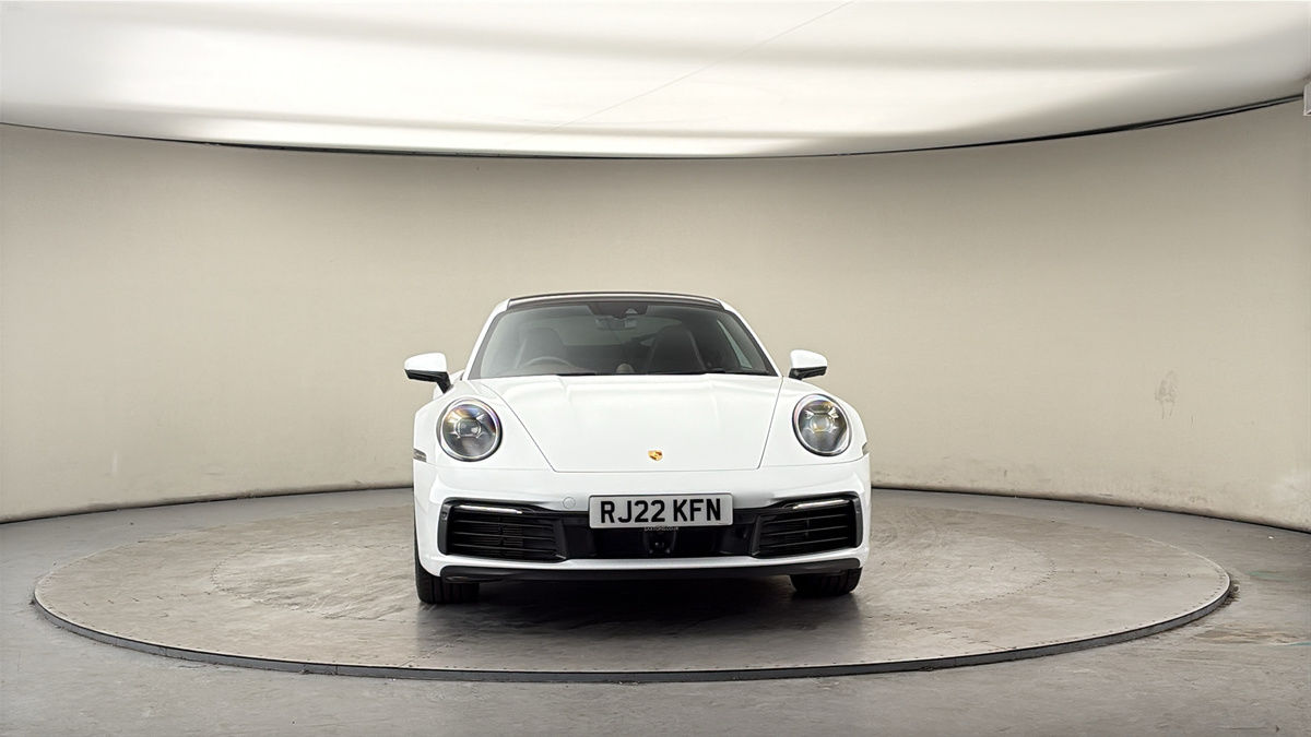 More views of Porsche 911