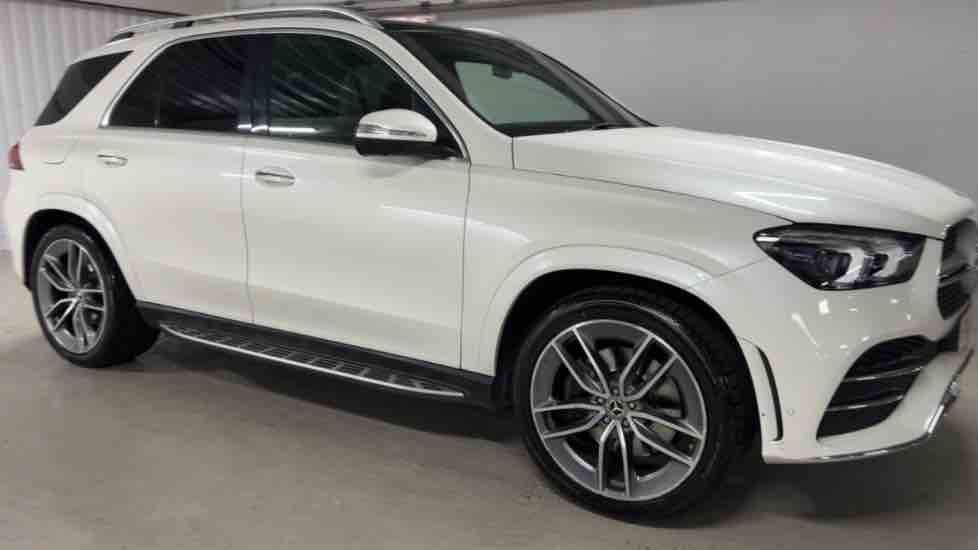 More views of Mercedes-Benz GLE
