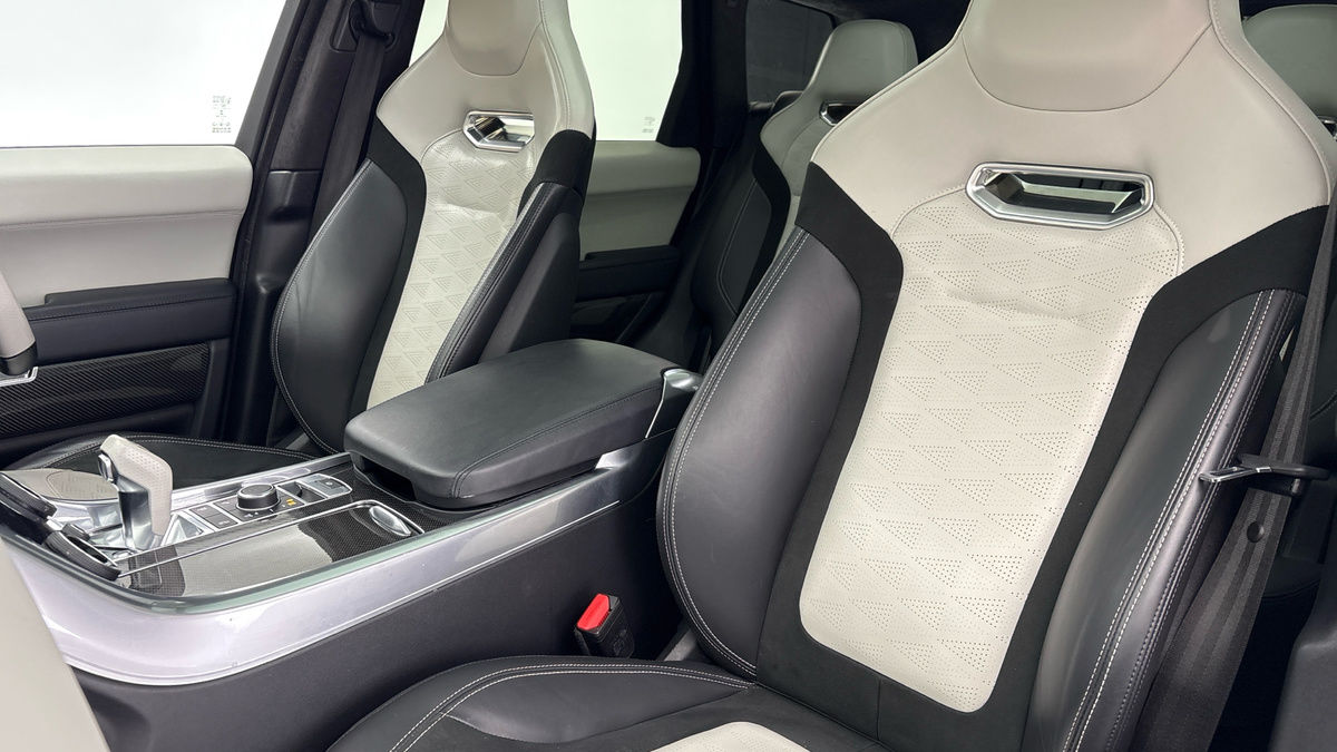 Land Rover Range Rover Sport Image 7