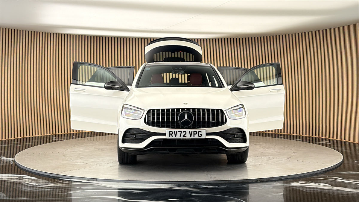 More views of Mercedes-Benz GLC